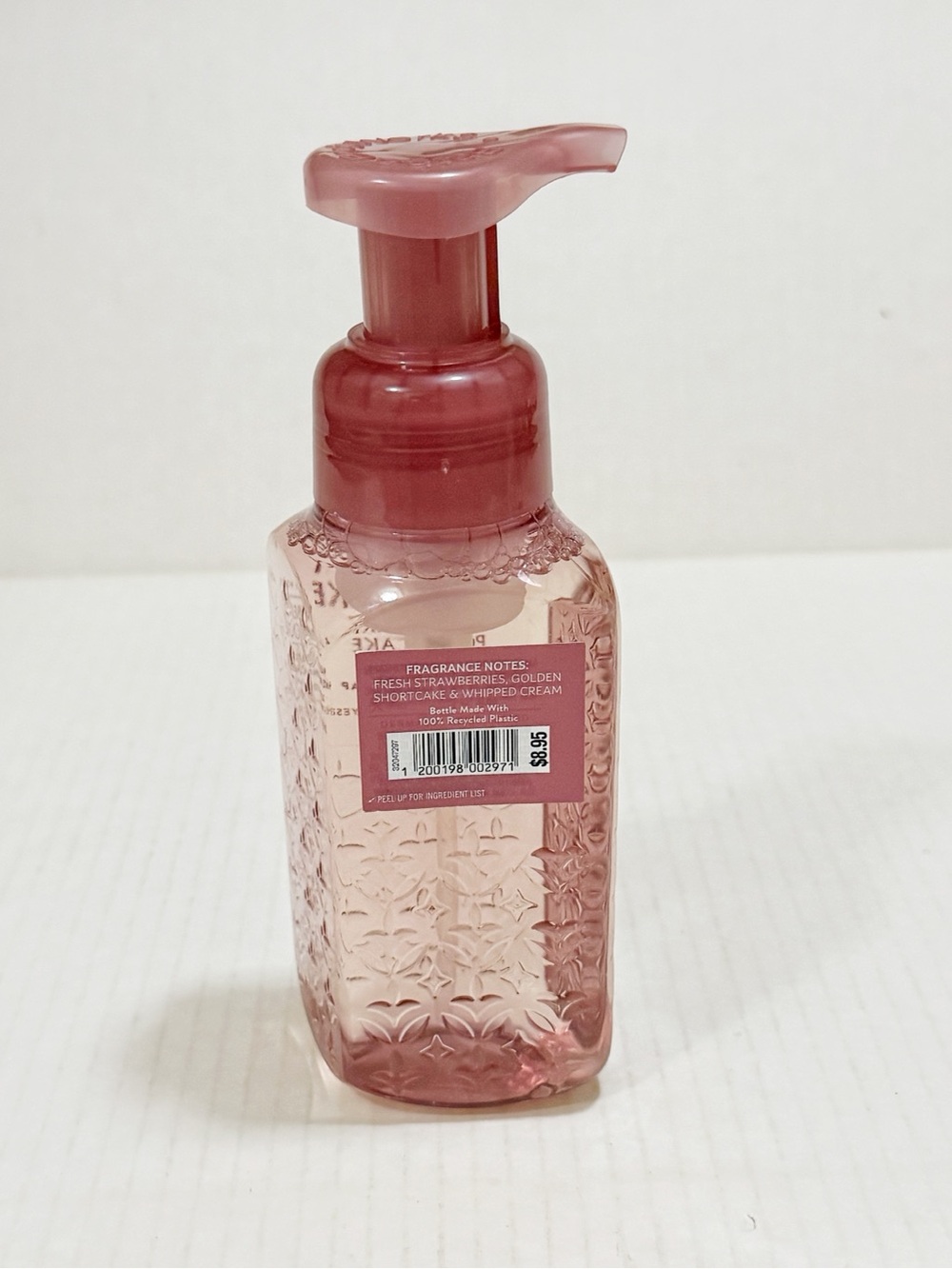 Bath & Body Works Pink Strawberry Poundcake Foaming Hand Soap - Picture 3 of 3